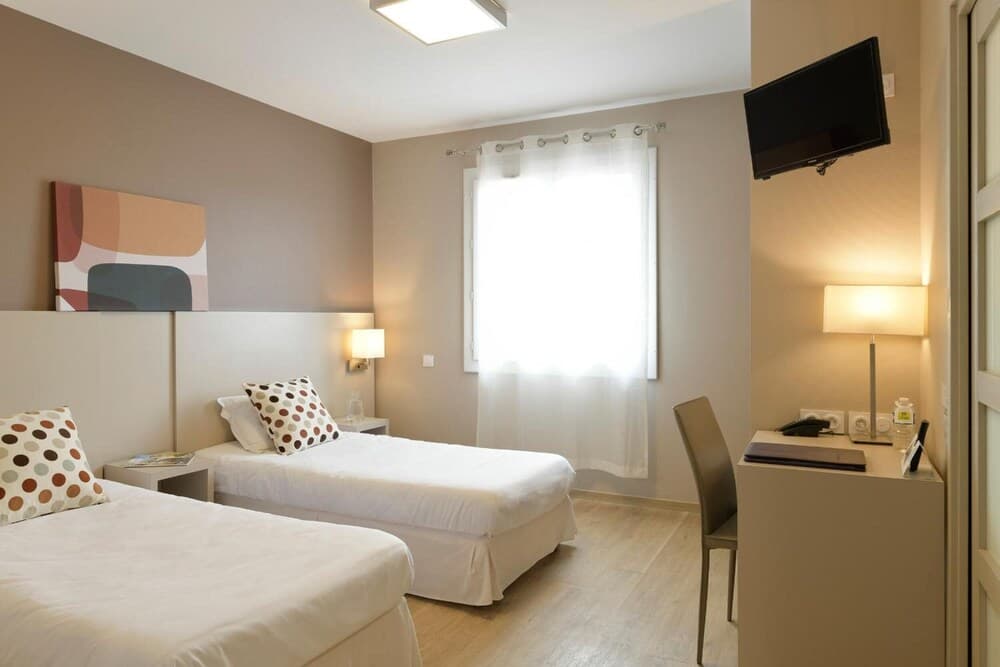 Logis Hôtel Restaurant Le Pardaillan