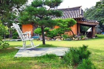 Ganghwado Manisan Healing Pension