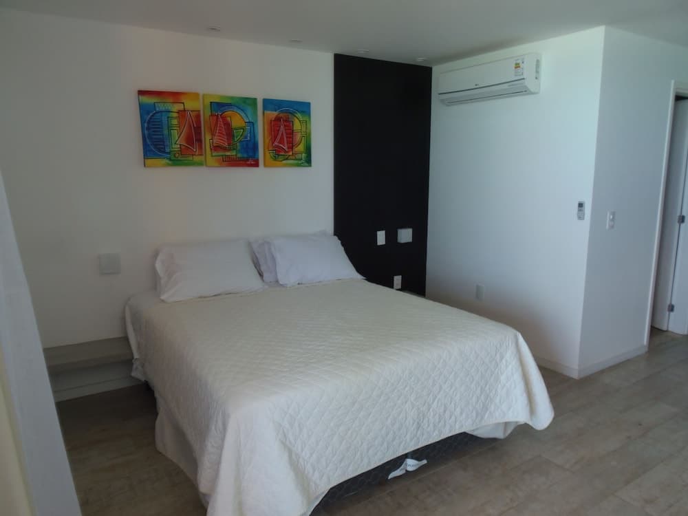 Waterfront Apart Hotel