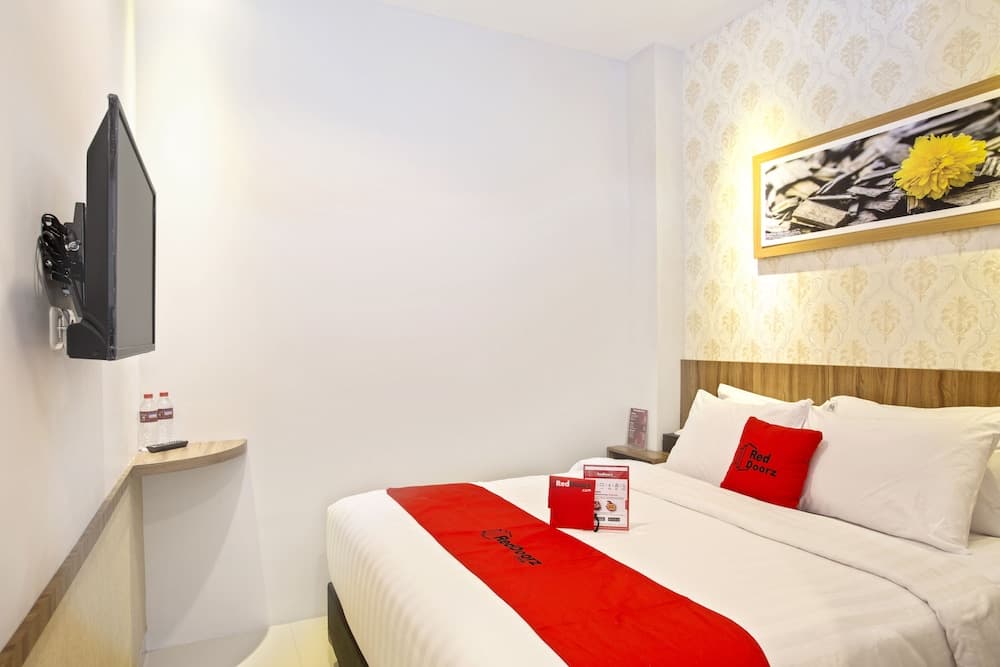 RedDoorz Plus @ Jalan Kaliurang