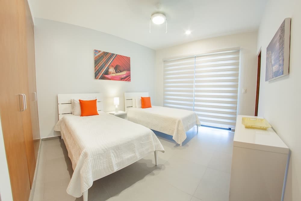 Chic 2BR penthouse by Happy Address