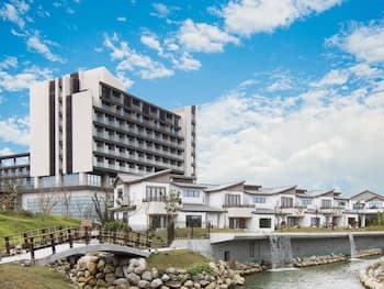 Dancewoods Hotels & Resorts