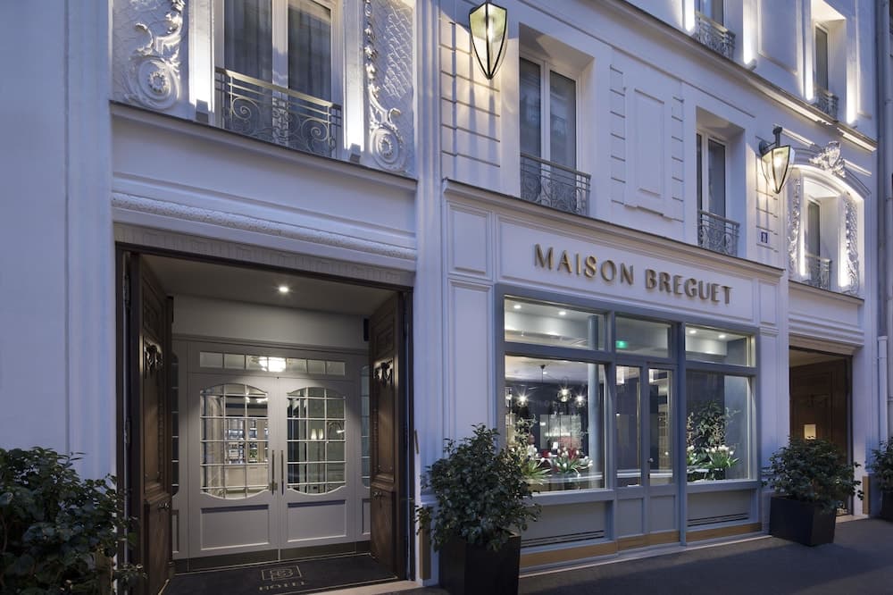hotel image