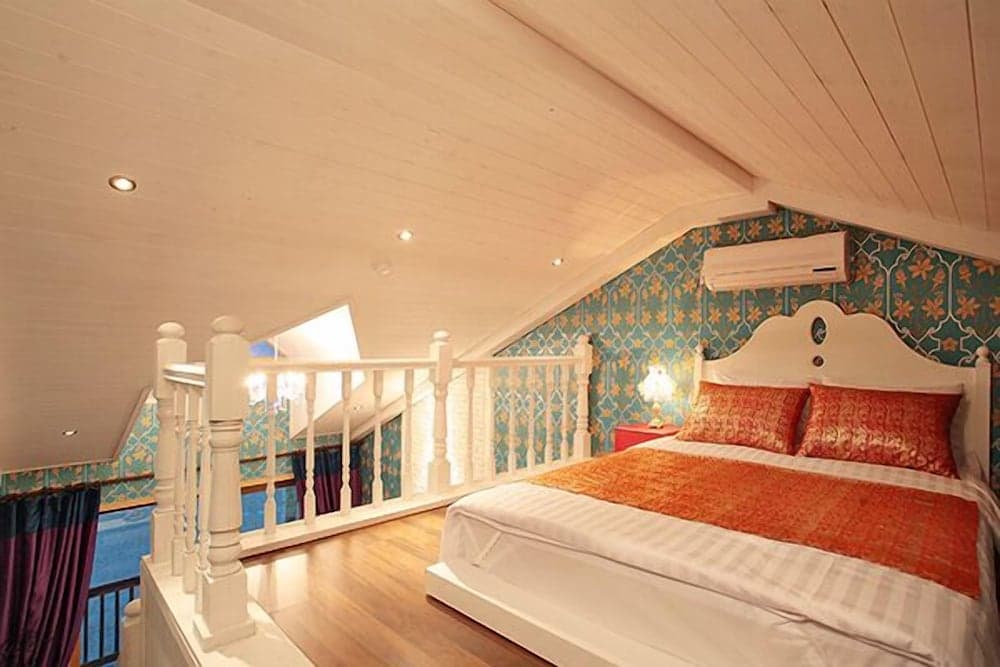 Taean Golden Wave Pension