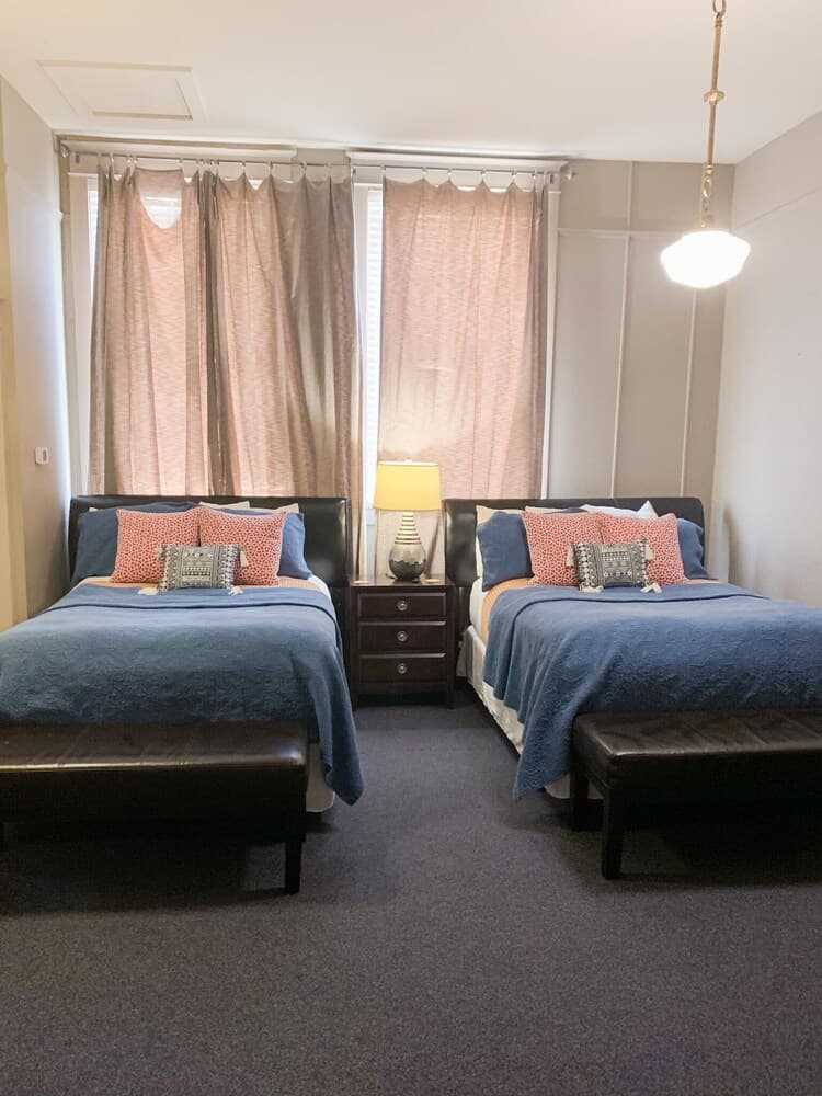 The Loft on the Square Guest Suites