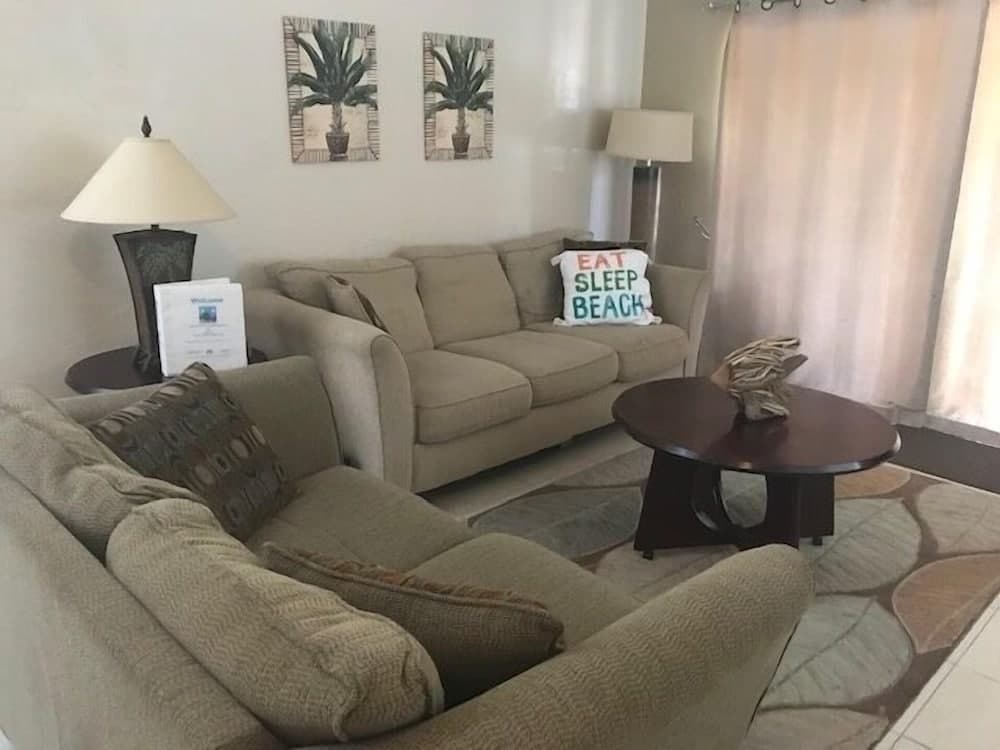 Seaside S 4302 1 Bedroom Condo by RedAwning