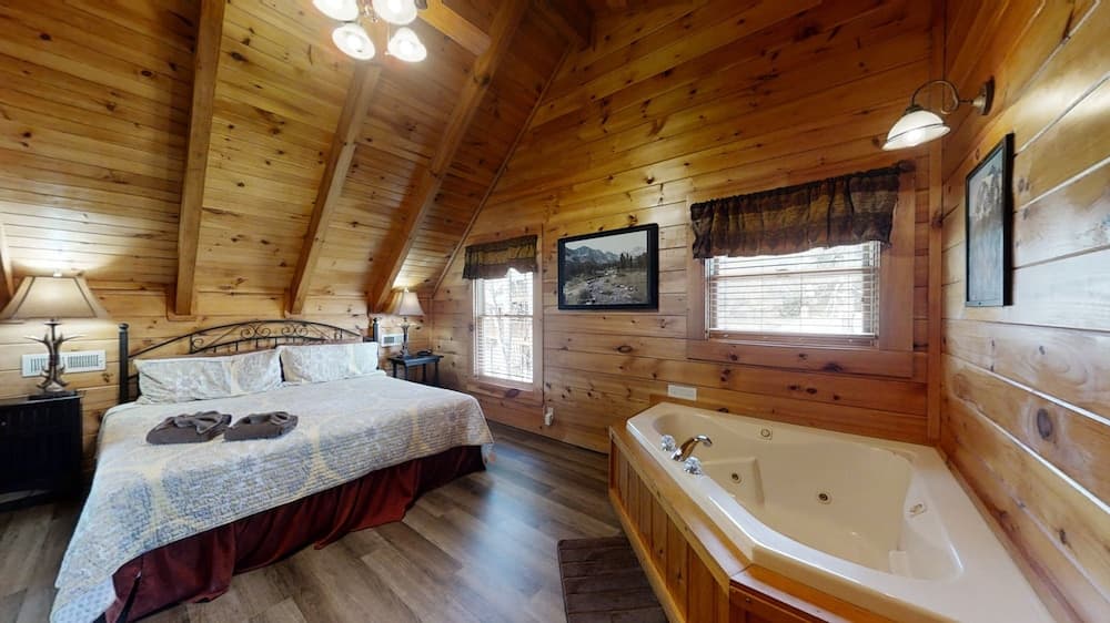 Pure Country 3 Bedroom Cabin by RedAwning