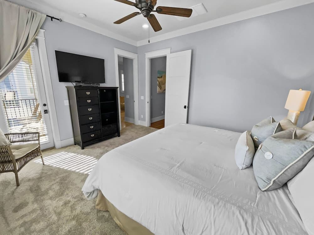 Pompano Palace - 4 Br home by RedAwning