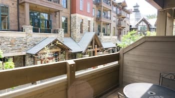 Northstar Village 215