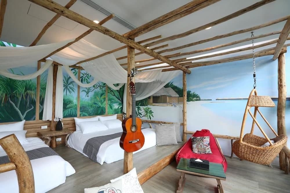 Maple House Riverside