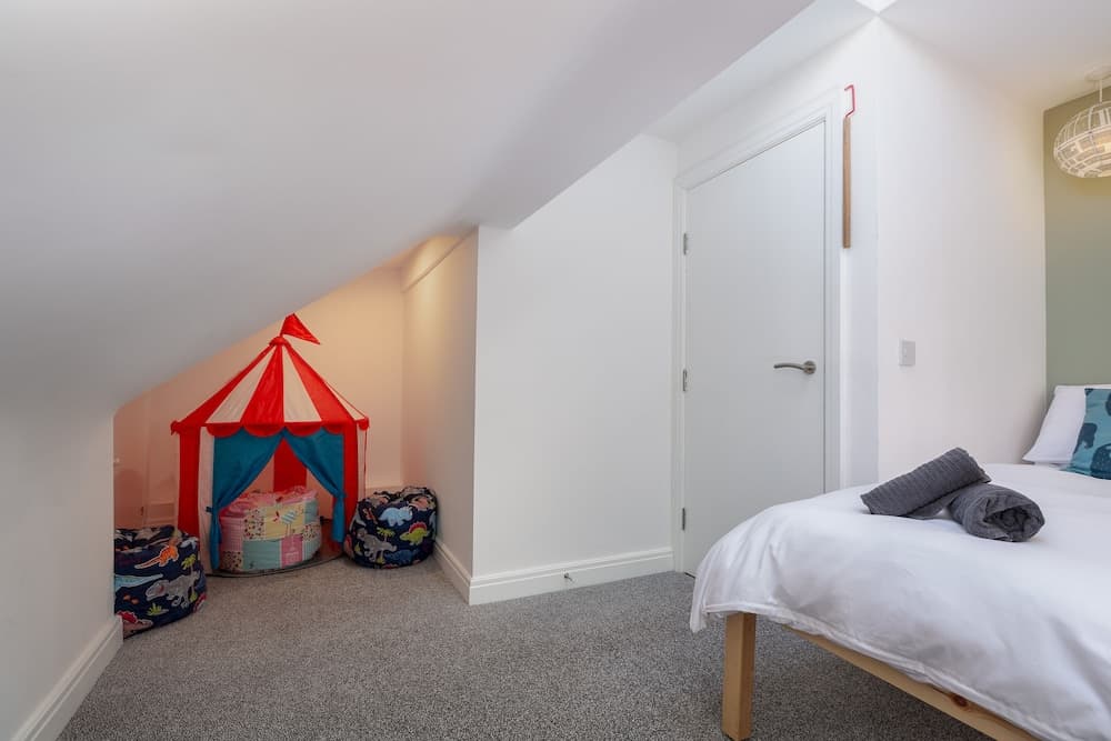 Reads Court Holiday Apartments