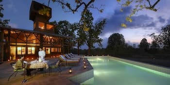 Pugdundee Safaris - Pench Tree Lodge