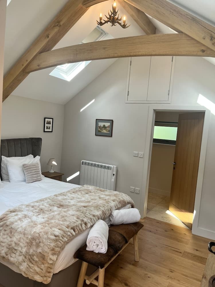 The Three Horseshoes Warham