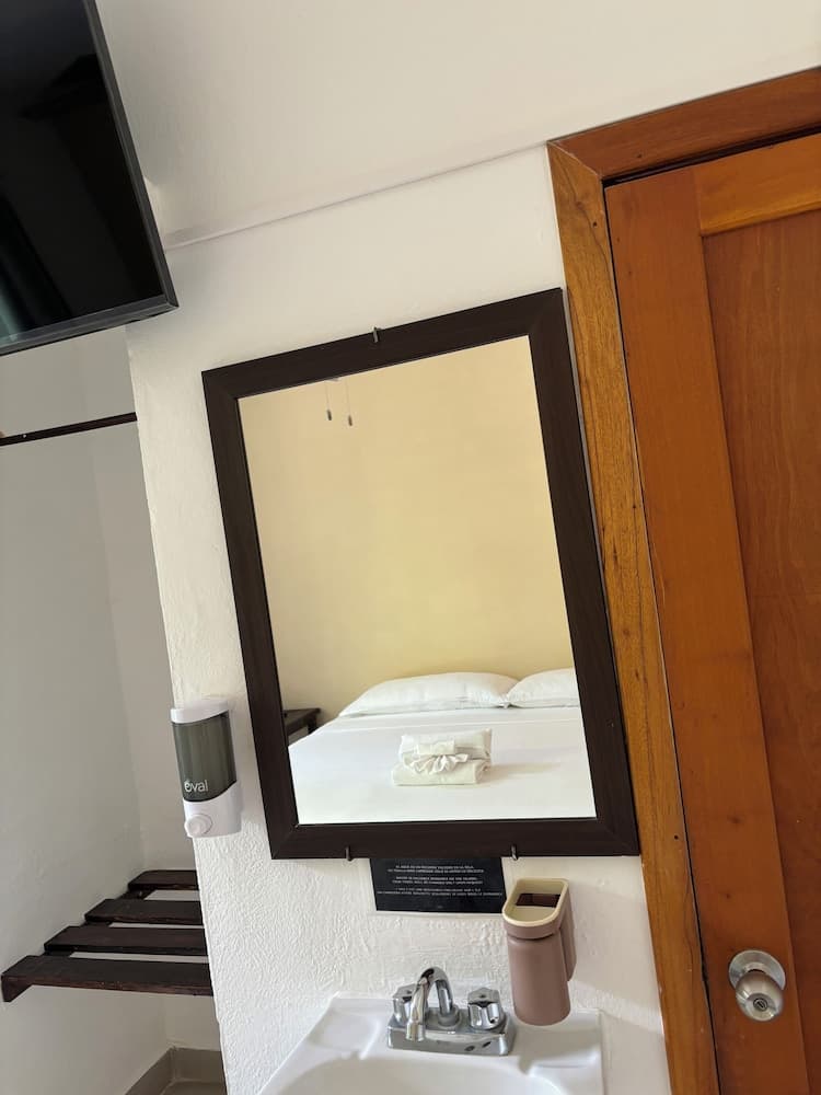 La Diosa Kali Beach Front Hotel