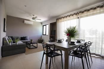 Martiki Condo 2 bedroom sleeps 4