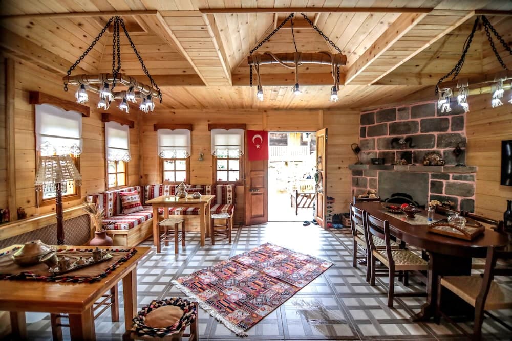 Babalik Dogal Yasam Konagi