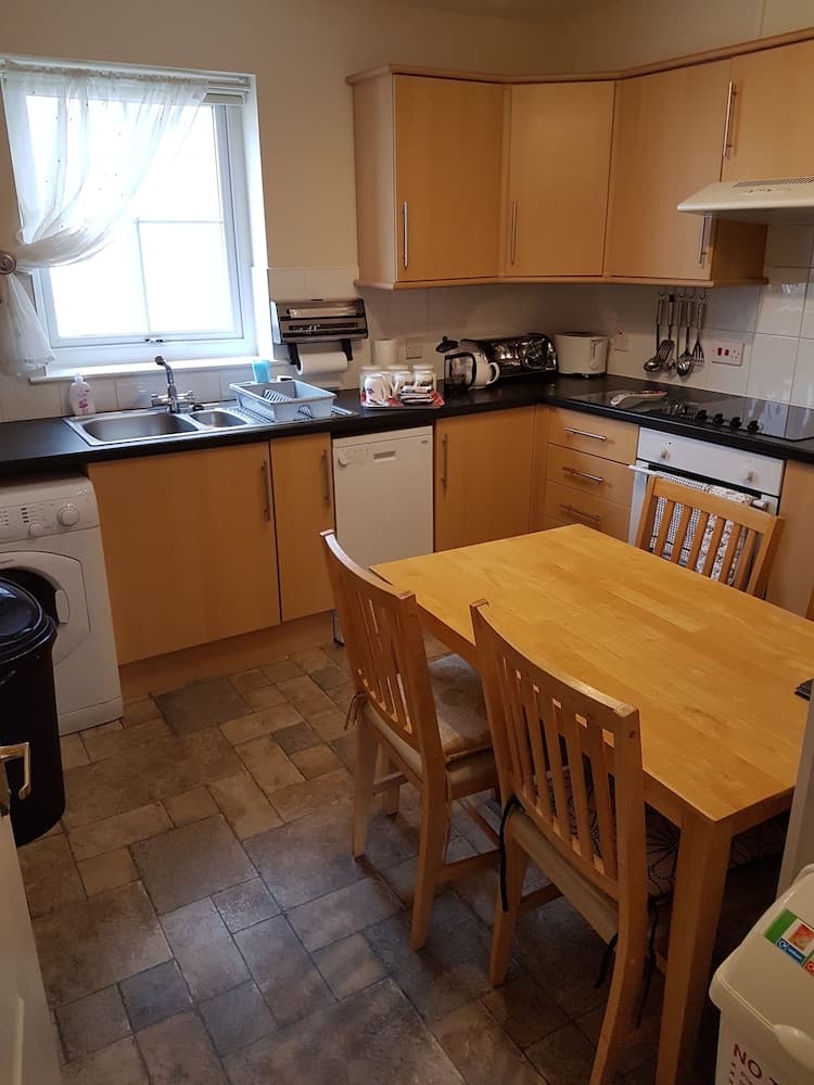 Apartment 3 Pheonix Flats