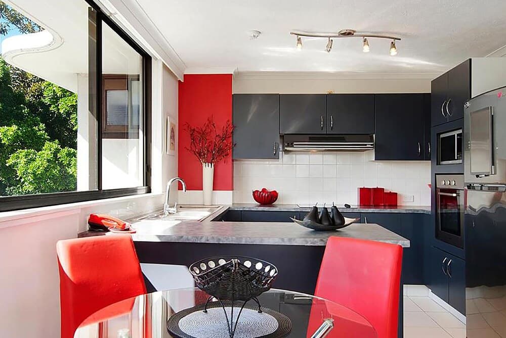 Holiday Resort Apts in Surfers Paradise