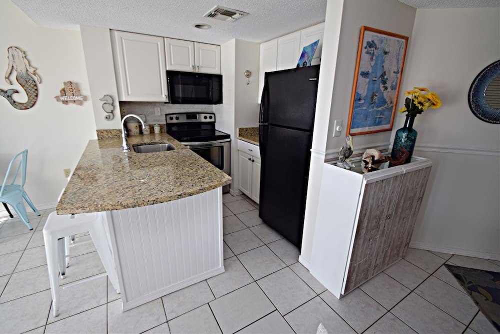 Gulf Shores Plantation 1140 2 Bedroom Condo by RedAwning