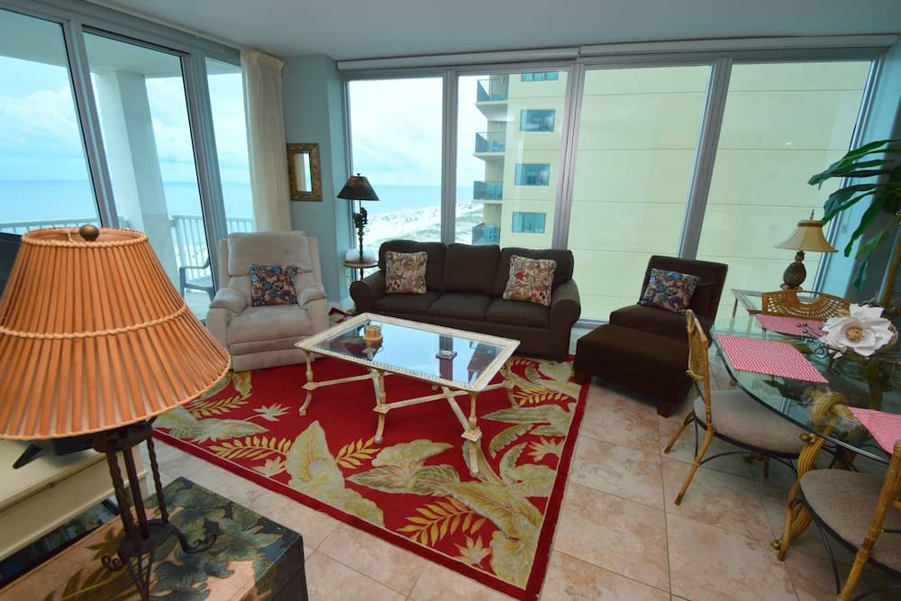 Island Tower 703 3 Bedroom Condo by RedAwning