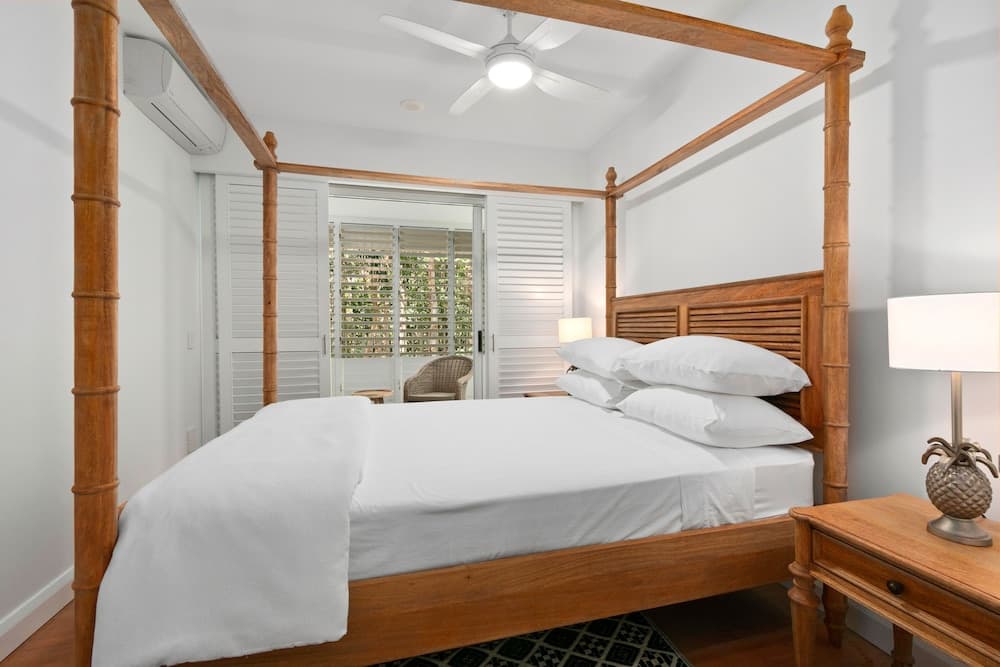 Elysium Private Apartments at The Beach Club