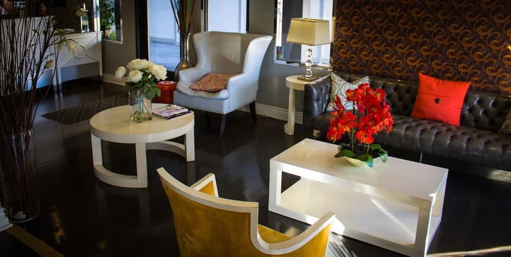 L.A. Sky Boutique Hotel