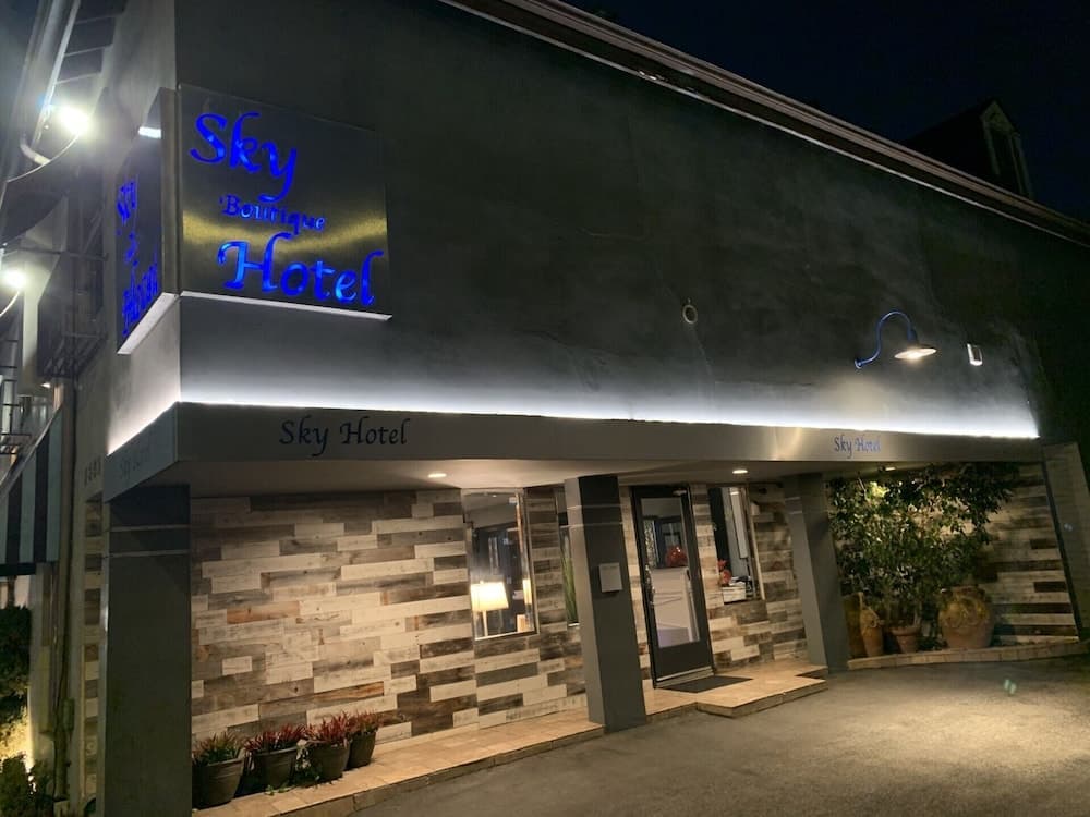 hotel image