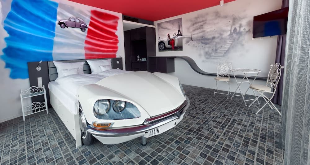 V8 Hotel Motorworld Region Stuttgart, BW Premier Collection