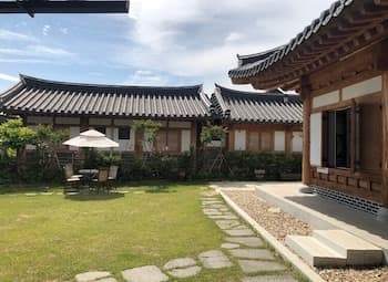 Suncheon Moonlight Love Hanok Pension