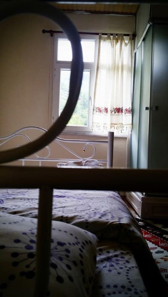 Meroli Ev Pansiyonu ve Yöresel Tatlar