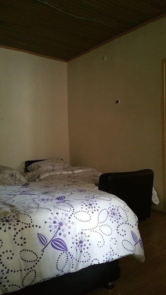 Meroli Ev Pansiyonu ve Yöresel Tatlar