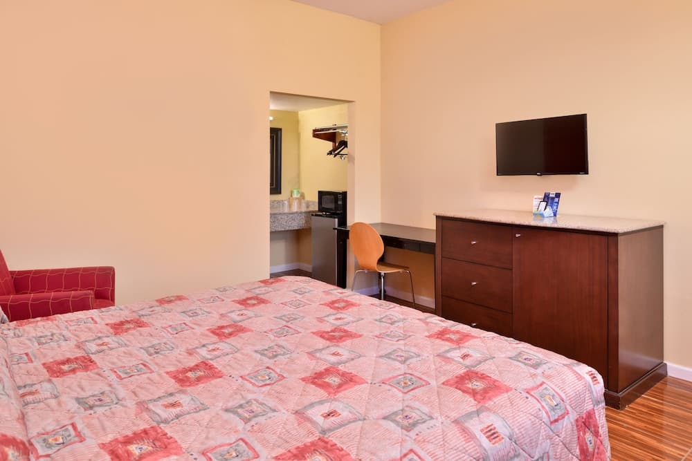 Scottish Inns & Suites