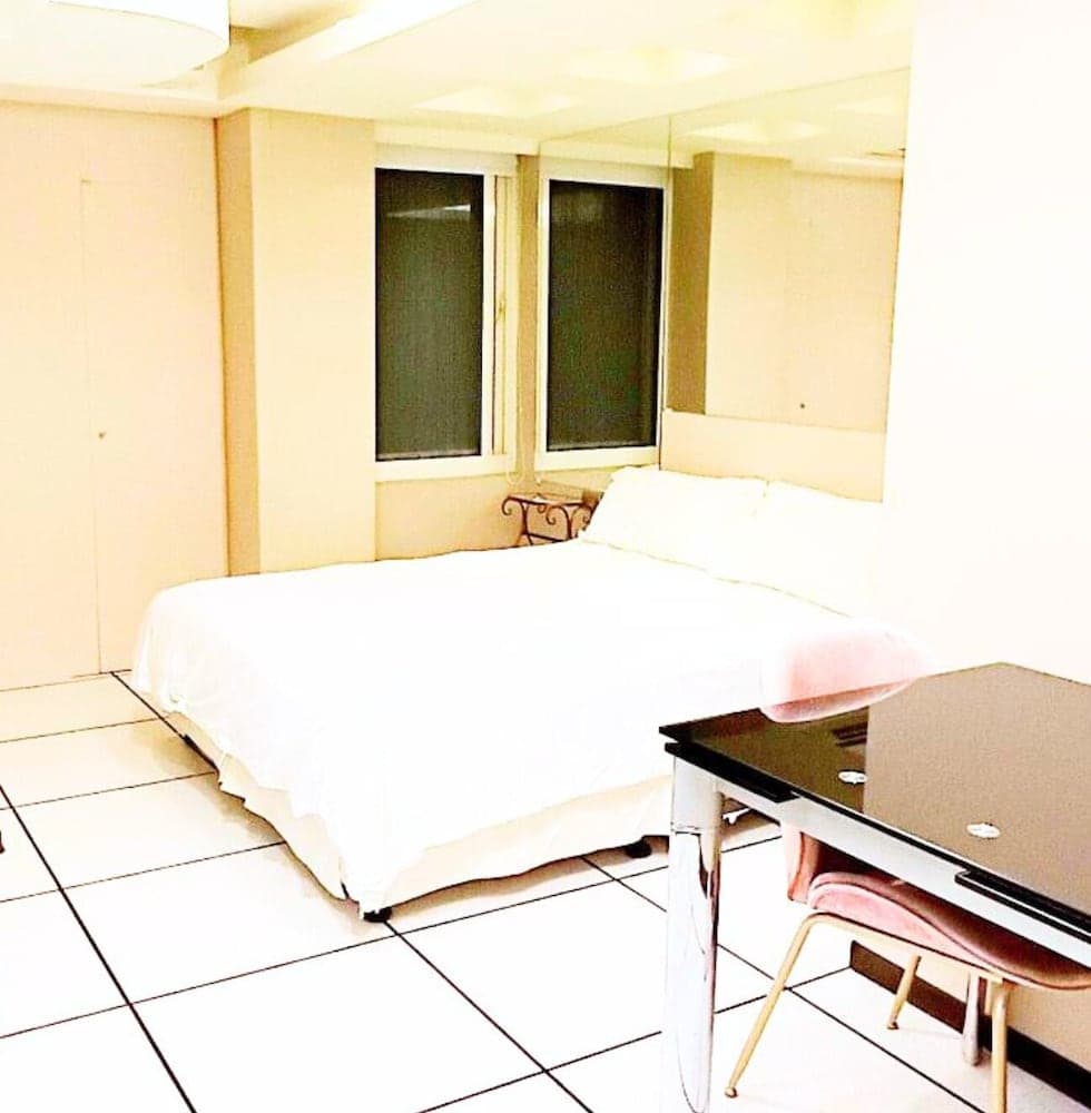Taipei MRT Luxury Apartment(Monthly Stay)