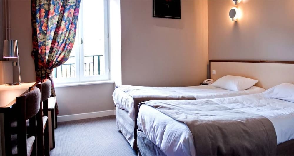 Hotel Restaurant  Rive Gauche