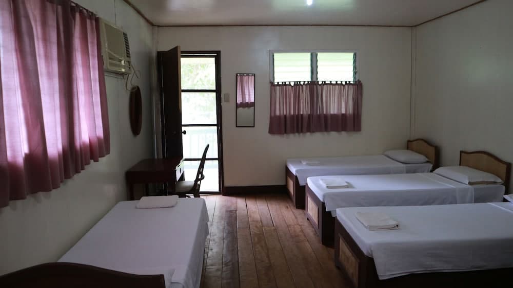 Cabua-an Beach Resort - Hostel