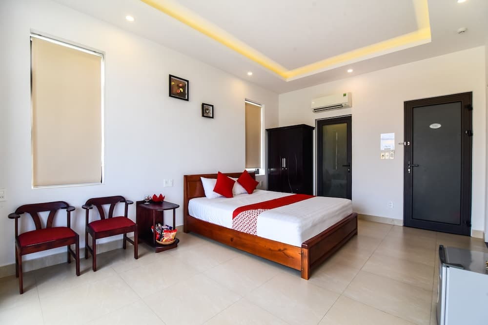 OYO 473 Suburban Villa