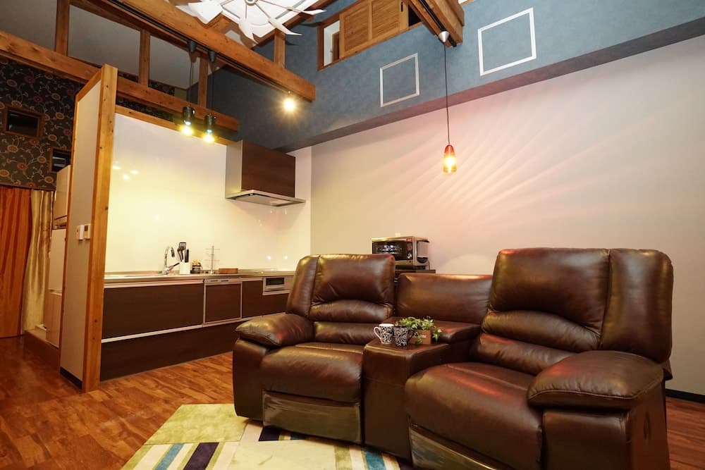 Only One Villa Lib Plus