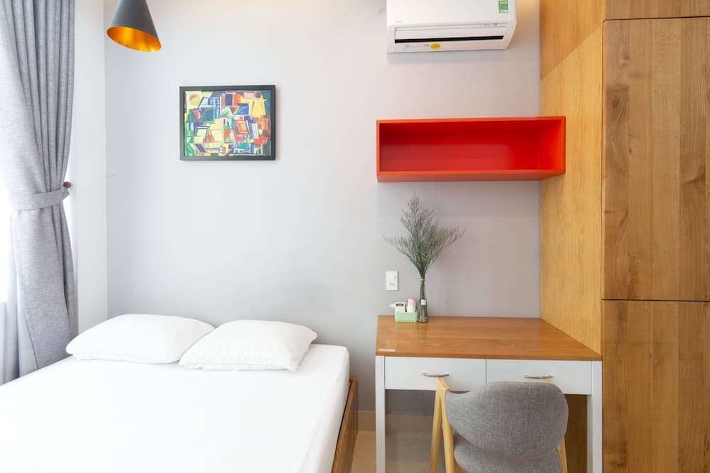 Hostie Saigon Wanderlust Home