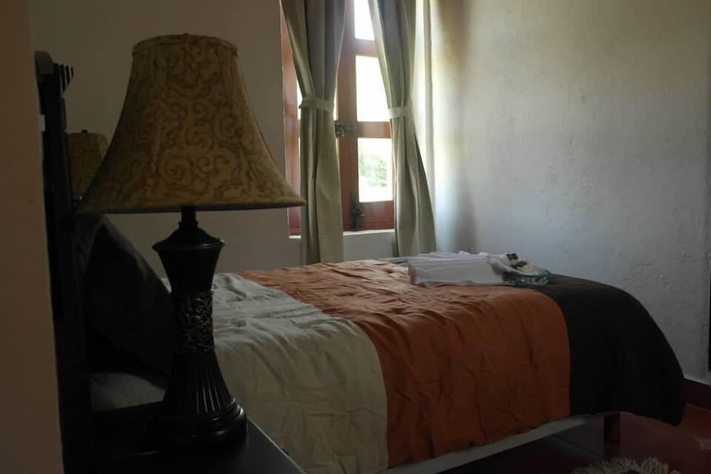 Hotel Hacienda ecoturistica la Salitrera