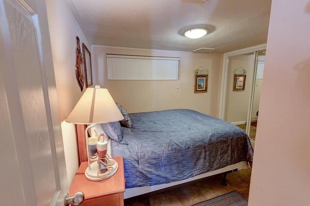 Sugar Beach 230 2 Bedroom Condo by RedAwning