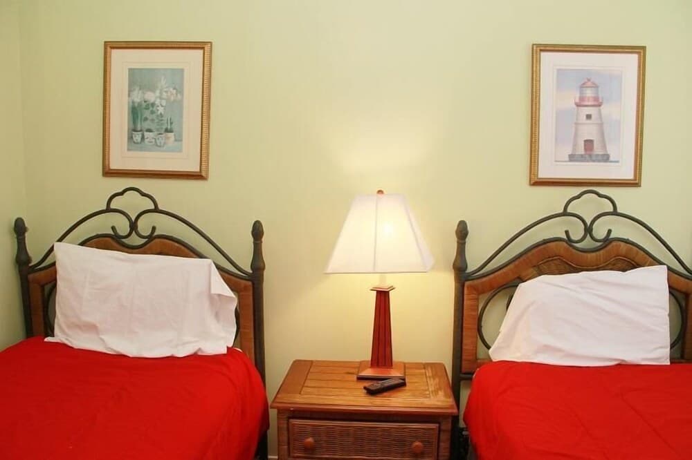 Royal Palms 1001 2 Bedroom Condo by RedAwning