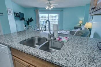 Tradewinds 708 1 Bedroom Condo by RedAwning