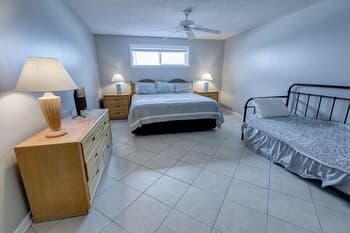 Sugar Beach 340 4 Bedroom Condo by RedAwning