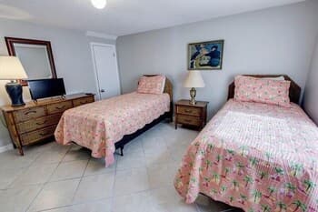 Sugar Beach 340 4 Bedroom Condo by RedAwning