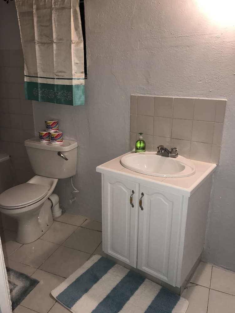 Maxwell Beach Apartment