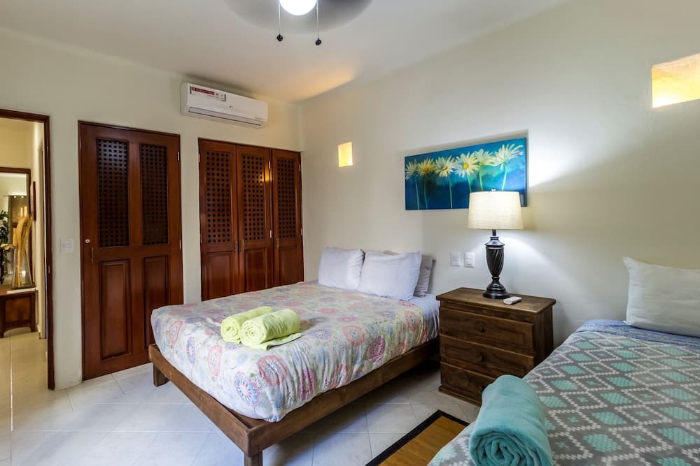 Playa Kaan 20 by Vimex