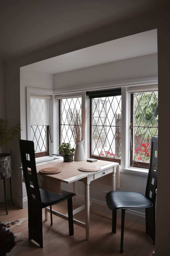 The Estate Koroit Boutique Hotel