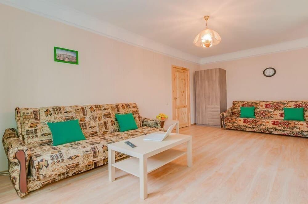 Fresh Apartment on Varshavskaya 61