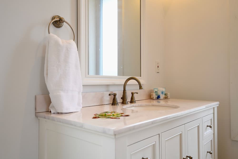 Fountain Bay Resort & Marina