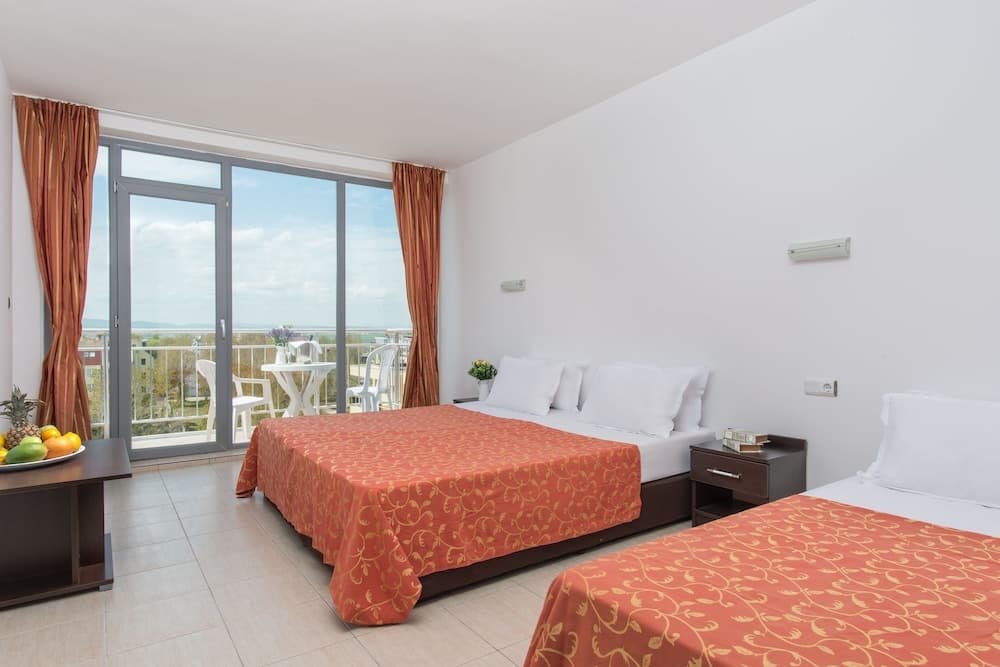 Tia Maria Premium Hotel